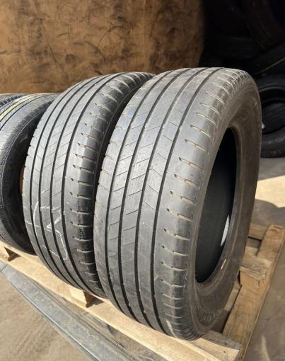 Bridgestone Turanza T005 225/65 R17