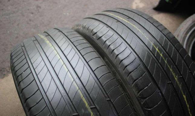 Michelin Primacy 4 235/55 R18