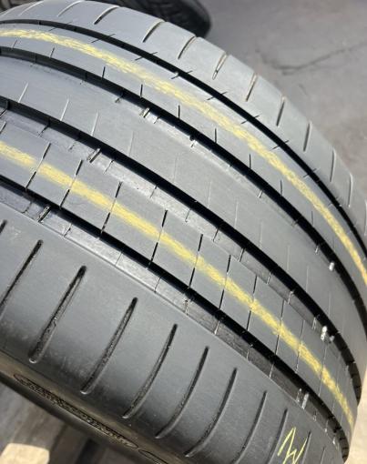 Michelin Pilot Super Sport 325/30 R21