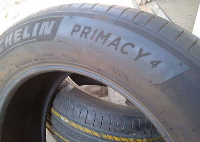 Michelin Primacy 4 235/55 R18