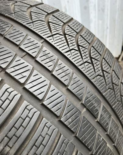 Pirelli P Zero Winter 285/30 R22