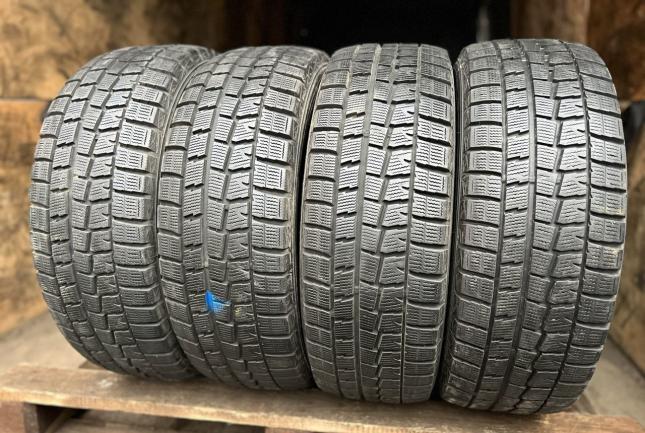 Dunlop Winter Maxx WM01 215/60 R16