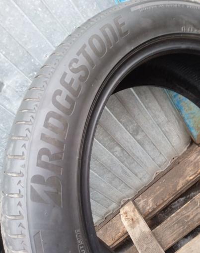 Bridgestone Alenza 001 275/50 R22