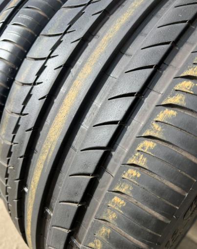 Michelin Pilot Sport 2 235/35 R19