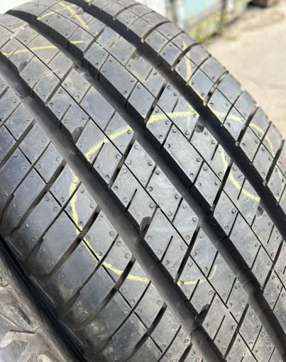 Continental Vanco 2 215/65 R15C