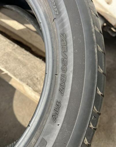 Bridgestone Ecopia EP300 215/50 R17