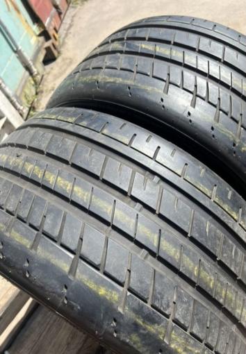 Bridgestone Potenza S007 285/35 R20