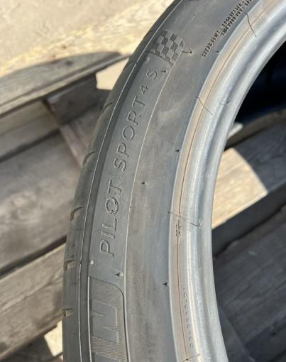 Michelin Pilot Sport 4 S 275/40 R22