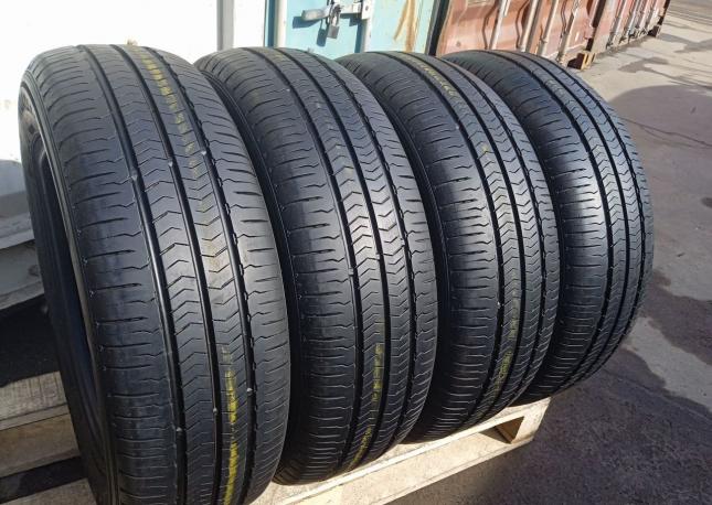 Nexen Roadian CTX 215/65 R17C