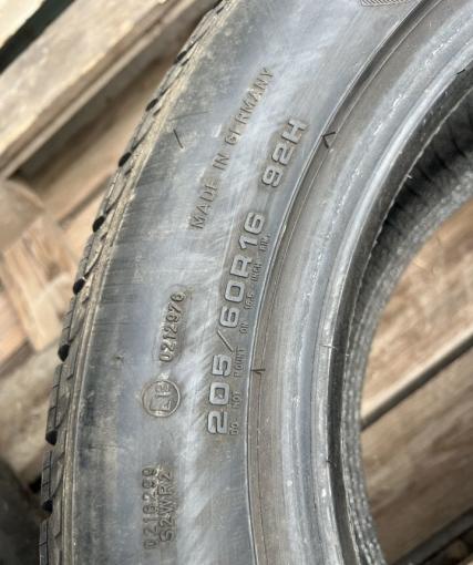 Goodyear UltraGrip 8 Performance 205/60 R16
