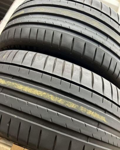 Michelin Pilot Sport 4 245/40 R20
