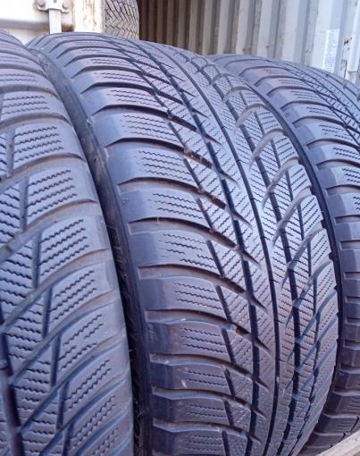 Bridgestone Blizzak LM-001 225/45 R18