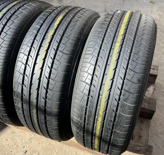 Yokohama dB Decibel E70B 215/55 R17