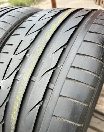 Bridgestone Potenza S001 255/35 R19