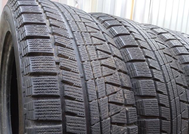 Bridgestone Blizzak Revo GZ 225/55 R17