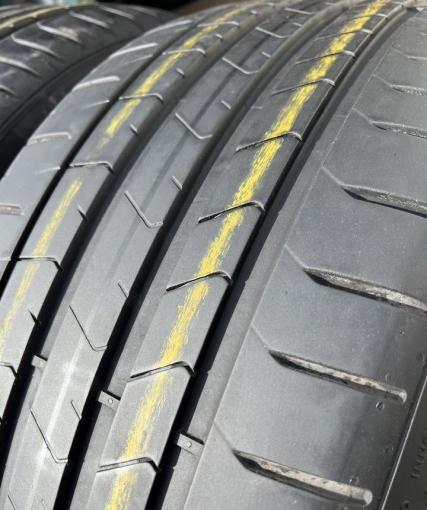 Pirelli P Zero PZ4 235/35 R20