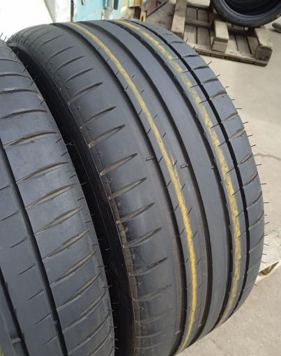 Michelin Pilot Sport 4 255/40 R18