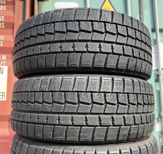 Dunlop Winter Maxx WM01 215/45 R17