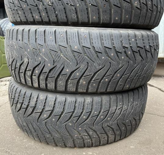 Kumho WinterCraft SUV Ice WS31 225/60 R17