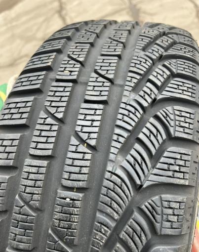 Pirelli Winter Sottozero 210 Serie II 225/45 R17