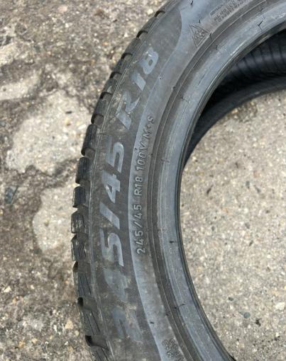 Pirelli Winter Sottozero 3 245/45 R18