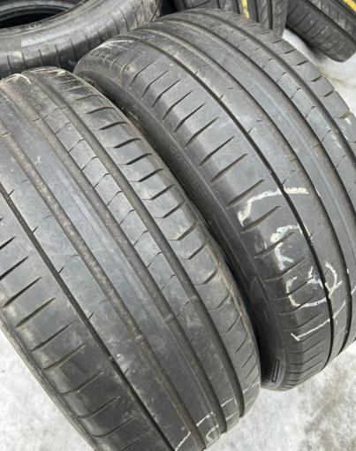 Pirelli P Zero PZ4 245/40 R21