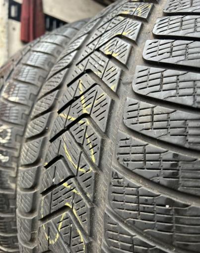 Pirelli Scorpion Winter 255/55 R20