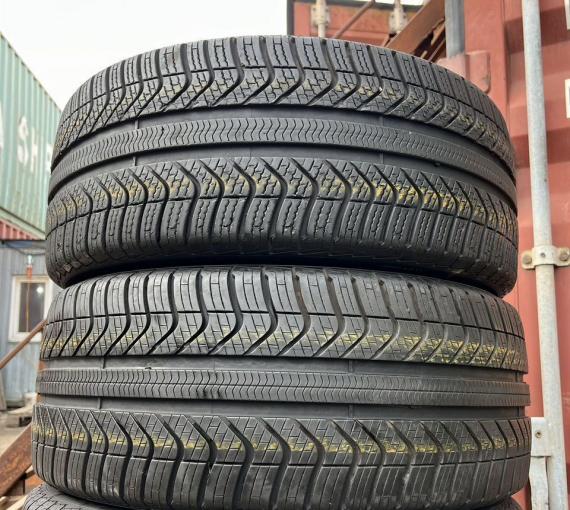 Pirelli Cinturato All Season Plus 245/45 R18