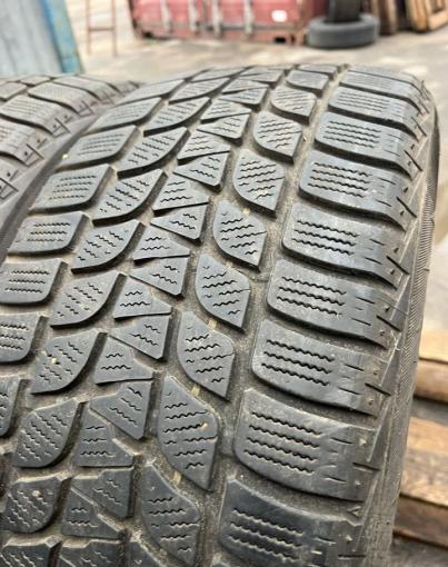 Bridgestone Blizzak LM-25 235/55 R19