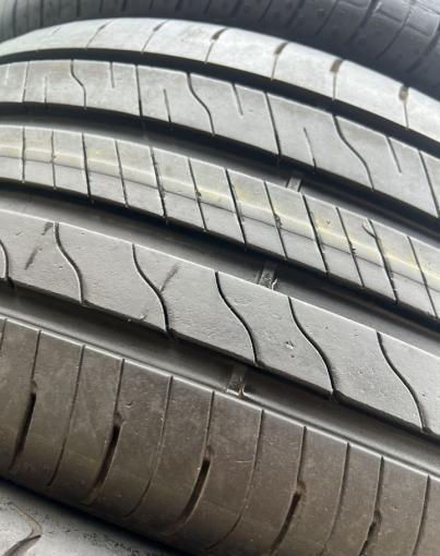 Goodyear EfficientGrip Performance 2 225/50 R17