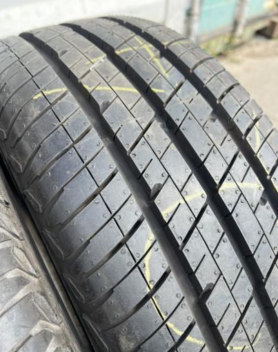 Continental Vanco 2 215/65 R15C