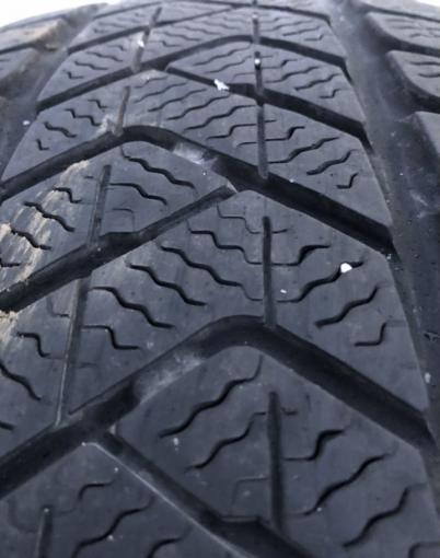 Pirelli Winter Sottozero 3 215/55 R18