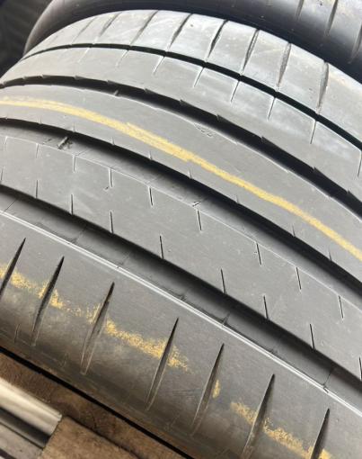 Michelin Pilot Sport 4 S 285/40 R22 и 325/35 R22