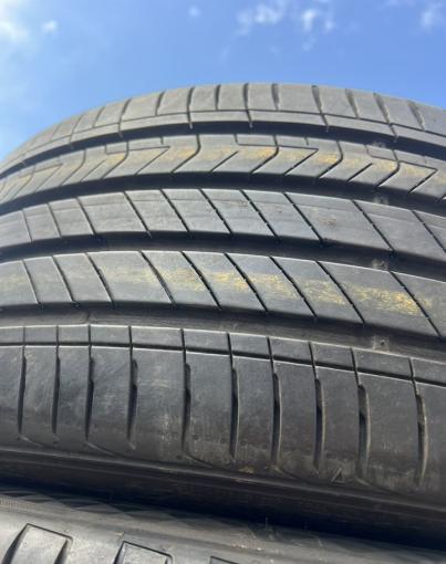 Kumho Majesty 9 Solus TA91 225/40 R19 и 255/35 R19