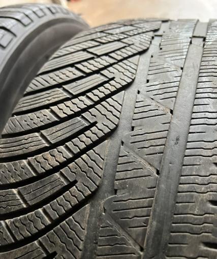 Michelin Pilot Alpin 4 235/50 R18