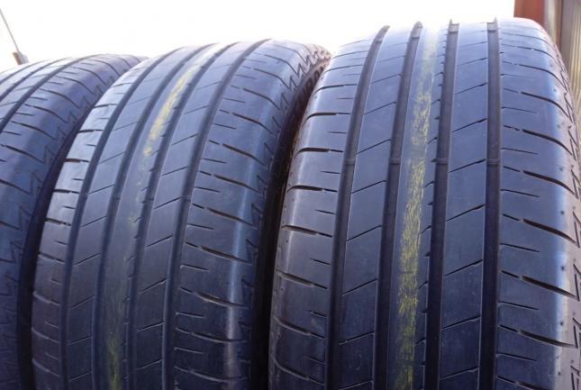 Bridgestone Turanza T005A 225/55 R17