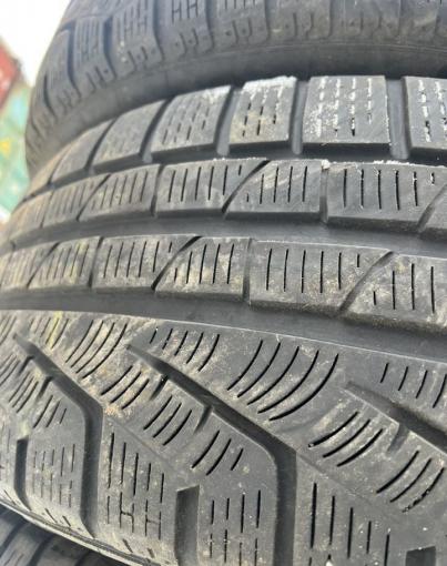 Pirelli Winter Sottozero 210 Serie II 235/50 R19