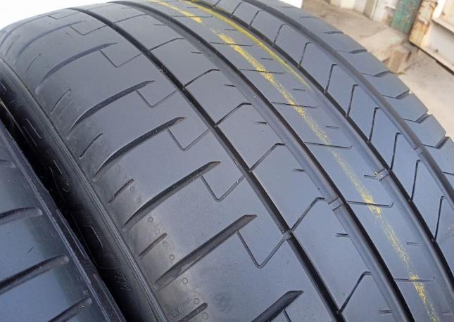 Pirelli P Zero PZ4 285/35 R21