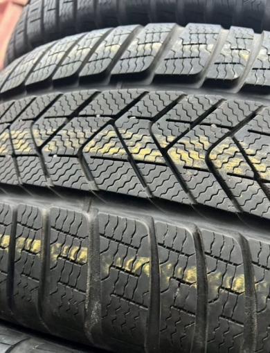Pirelli Winter Sottozero 3 275/40 R18