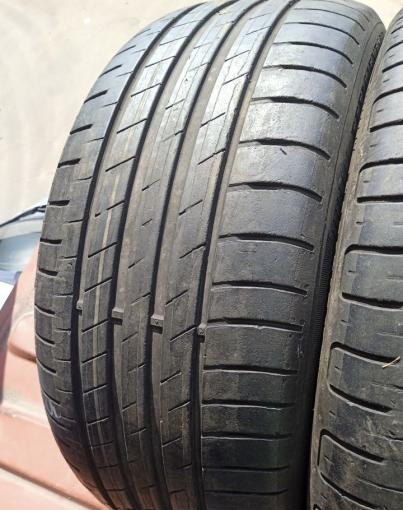 Goodyear EfficientGrip Performance 225/45 R17