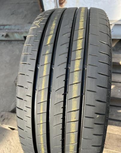 Bridgestone Turanza T005A 235/45 R18