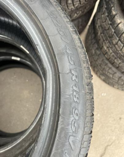 Pirelli Winter Sottozero 240 Serie II 225/45 R18