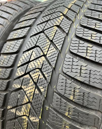 Pirelli Winter Sottozero 3 275/35 R19