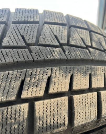 Bridgestone Blizzak Revo GZ 215/65 R16