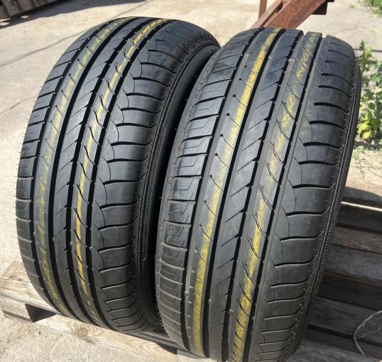 Goodyear EfficientGrip 235/55 R17