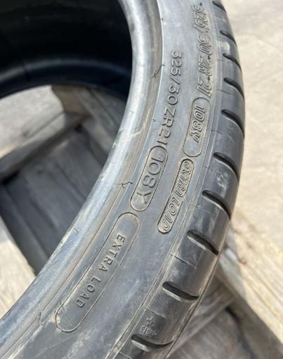 Michelin Pilot Super Sport 325/30 R21