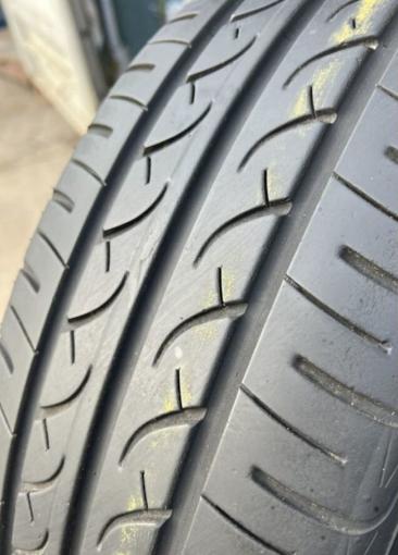 Yokohama BluEarth AE01 185/60 R15