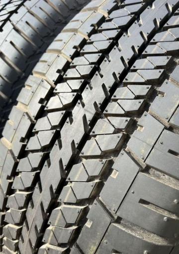 Bridgestone Dueler H/T 684II 275/50 R22