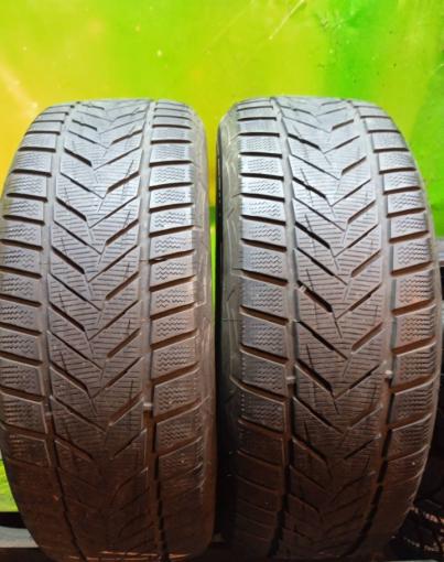 Vredestein Wintrac Xtreme S 235/60 R16