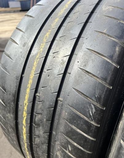 Michelin Pilot Sport Cup 2 315/30 R21